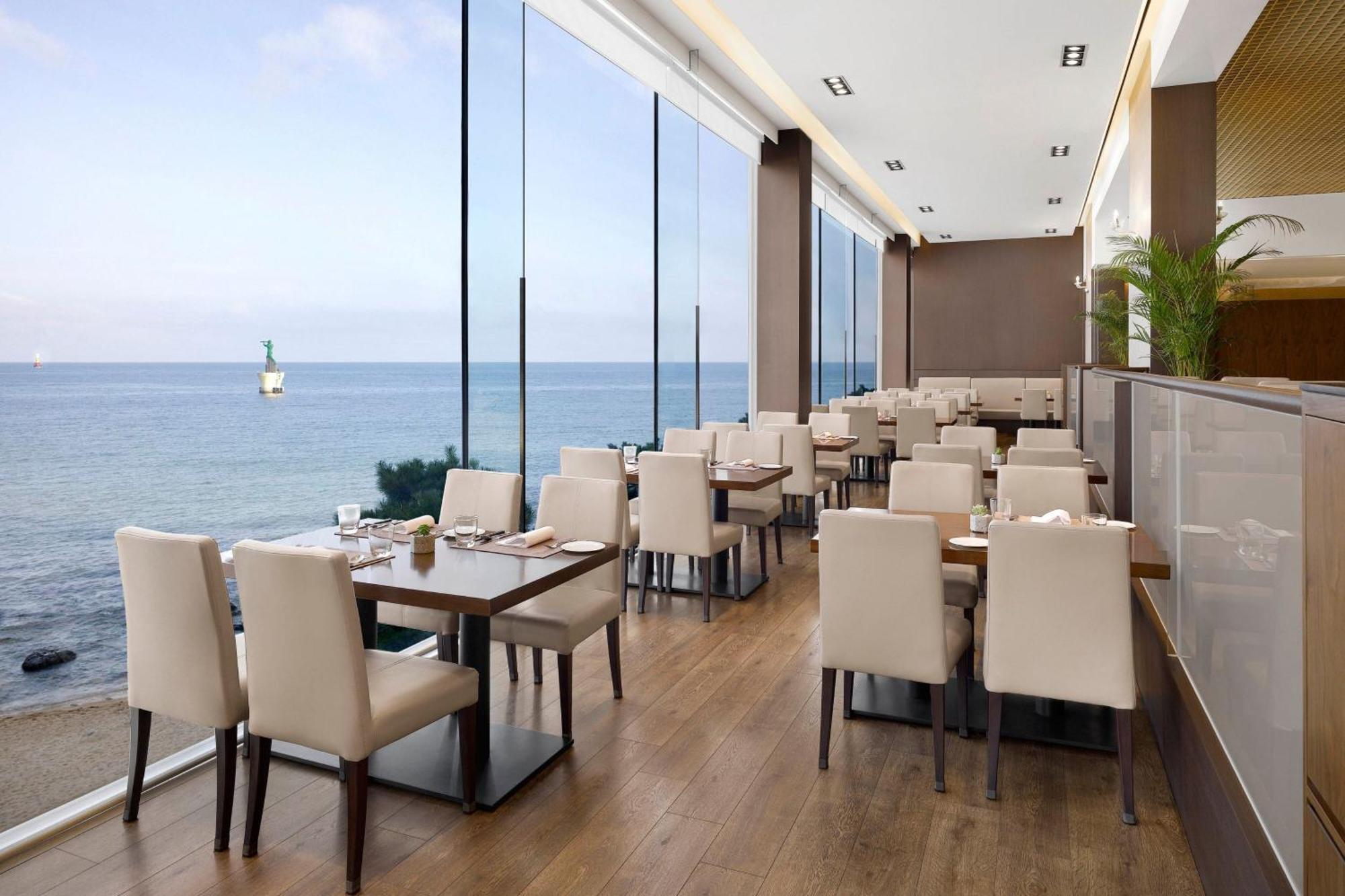 The Westin Josun Busan Exteriör bild